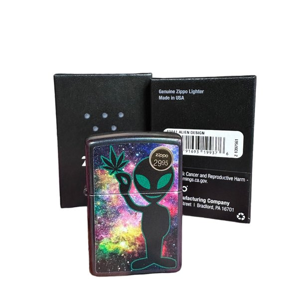 BRAND NEW Zippo Alien Design - Picture 1 of 2